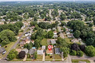 917 35th Street NW, Canton, OH 44709 - Photo 2