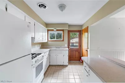 917 35th Street NW, Canton, OH 44709 - Photo 10