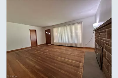 443 Lansing Road, Akron, OH 44312 - Photo 8