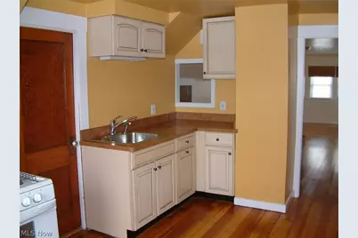 2165 Glenbury Avenue, Oakwood, OH 44107 - Photo 36