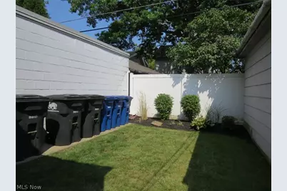 2165 Glenbury Avenue, Oakwood, OH 44107 - Photo 48