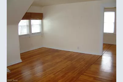2165 Glenbury Avenue, Oakwood, OH 44107 - Photo 32