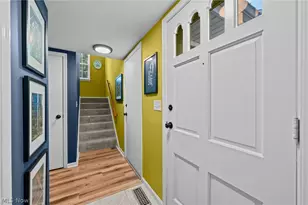 66 Yardley Ln, Akron, OH 44313 - Photo 8