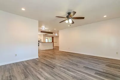 228 Park Road, Painesville Twp, OH 44077 - Photo 4