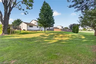45319 Old Middle Ridge Rd, Amherst, OH 44001 - Photo 4