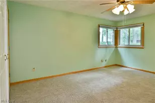 750 Blueberry Hill Dr, Canfield, OH 44406 - Photo 32