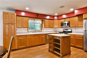 750 Blueberry Hill Dr, Canfield, OH 44406 - Photo 12