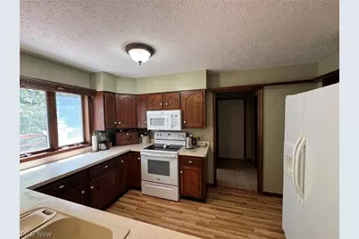 8201 Orchard Road, Concord Twp, OH 44077 - Photo 8