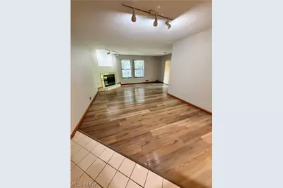 4046 Saint Andrews Court #1, Canfield, OH 44406 - Photo 6