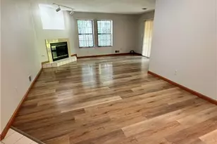 4046 St Andrews Ct, Canfield, OH 44406 - Photo 6