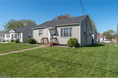 2833 Ellis Avenue NE, Canton, OH 44705 - Photo 2