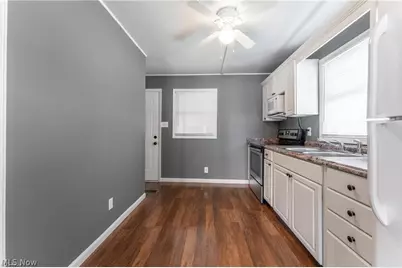 2833 Ellis Avenue NE, Canton, OH 44705 - Photo 12