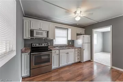 2833 Ellis Avenue NE, Canton, OH 44705 - Photo 14