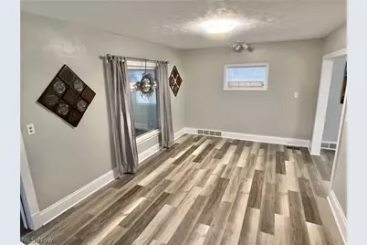10914 Fidelity Avenue, Loveland, OH 44111 - Photo 38