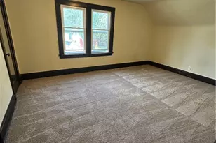 1178 Tampa Ave, Akron, OH 44314 - Photo 14