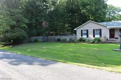 4775 Seabury Drive, Ravenna, OH 44266 - Photo 4
