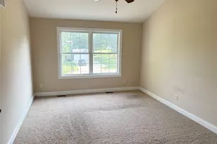 1196 Marigold St NW, Hartville, OH 44632 - Photo 10