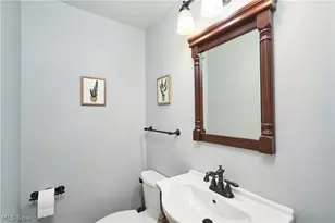 3701 Glencairn Rd, Huber Heights, OH 44122 - Photo 14