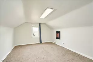3701 Glencairn Rd, Huber Heights, OH 44122 - Photo 16