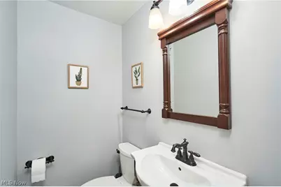 3701 Glencairn Road, Huber Heights, OH 44122 - Photo 14
