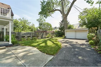 3701 Glencairn Road, Huber Heights, OH 44122 - Photo 20