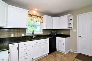 1031 Cessna Dr, Macedonia, OH 44056 - Photo 16