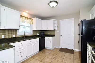 1031 Cessna Drive, Macedonia, OH 44056 - Photo 14