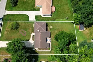 1031 Cessna Dr, Macedonia, OH 44056 - Photo 2