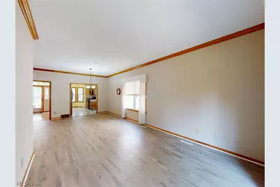 285 Village Drive #23, Green Hills, OH 44131 - Photo 8