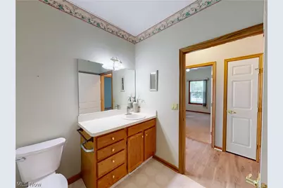 285 Village Drive #23, Green Hills, OH 44131 - Photo 12