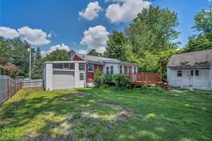 420 W Willowview Dr, Akron, OH 44319 - Photo 38