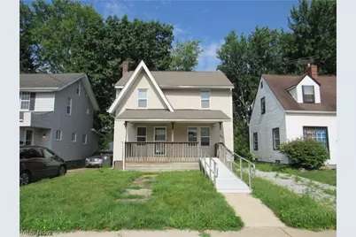 700 Glendora Avenue, Akron, OH 44320 - Photo 1