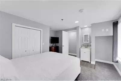797 E Market Street #221, Akron, OH 44305 - Photo 16
