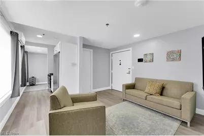 797 E Market Street #221, Akron, OH 44305 - Photo 14
