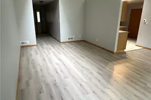 101 Brambly Hedge Dr, Millersburg, OH 44654 - Photo 6