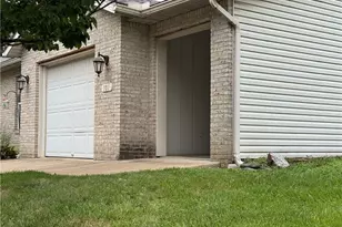 101 Brambly Hedge Dr, Millersburg, OH 44654 - Photo 2