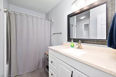 107 Meander Lane, Elyria, OH 44035 - Photo 18