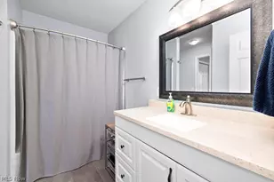 107 Meander Ln, Elyria, OH 44035 - Photo 18