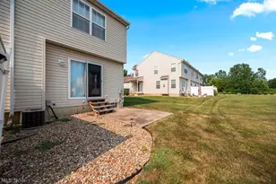 107 Meander Ln, Elyria, OH 44035 - Photo 48