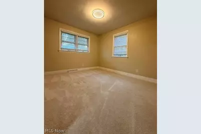 320 Elizabeth Avenue SW, Massillon, OH 44646 - Photo 18