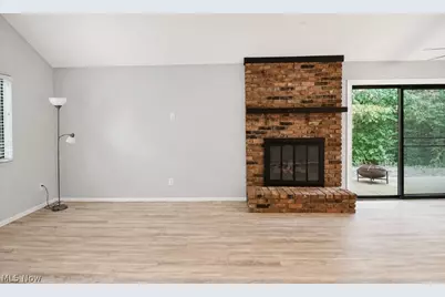 9659 Abbeyshire Way, Concord Twp, OH 44060 - Photo 8