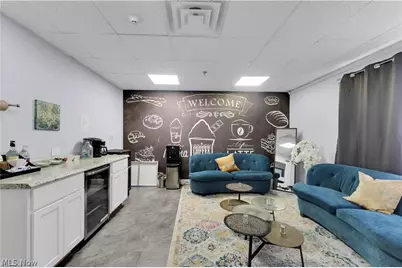 797 E Market Street #209, Akron, OH 44305 - Photo 10