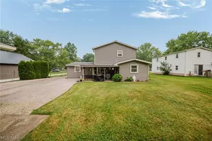 33721 Henwell Rd, Columbia Station, OH 44028 - Photo 2