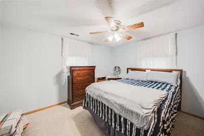 33721 Henwell Road, Columbia Station, OH 44028 - Photo 16