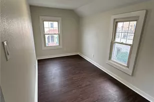 1244 W 69th St, Loveland, OH 44102 - Photo 12
