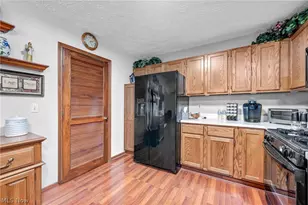 6472 Monroe Ln, North Ridgeville, OH 44039 - Photo 10