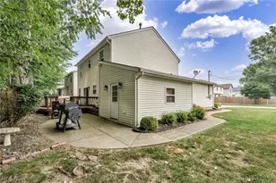 6472 Monroe Ln, North Ridgeville, OH 44039 - Photo 4