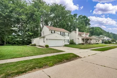6472 Monroe Lane, North Ridgeville, OH 44039 - Photo 2