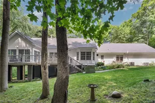 1144 Tanglewood Dr, Mantua, OH 44255 - Photo 2