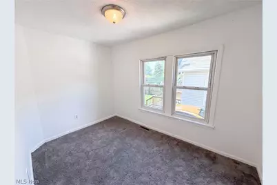 736 Bettes Avenue, Akron, OH 44310 - Photo 10